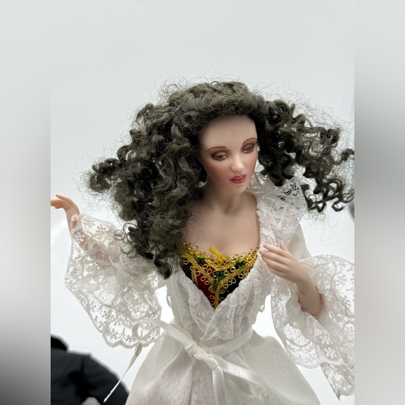 Rare Phantom Of The Opera 2 Doll Set Franklin Heirloom. - Picture 9 of 11